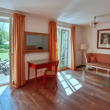 Schloss Hotel Weeze